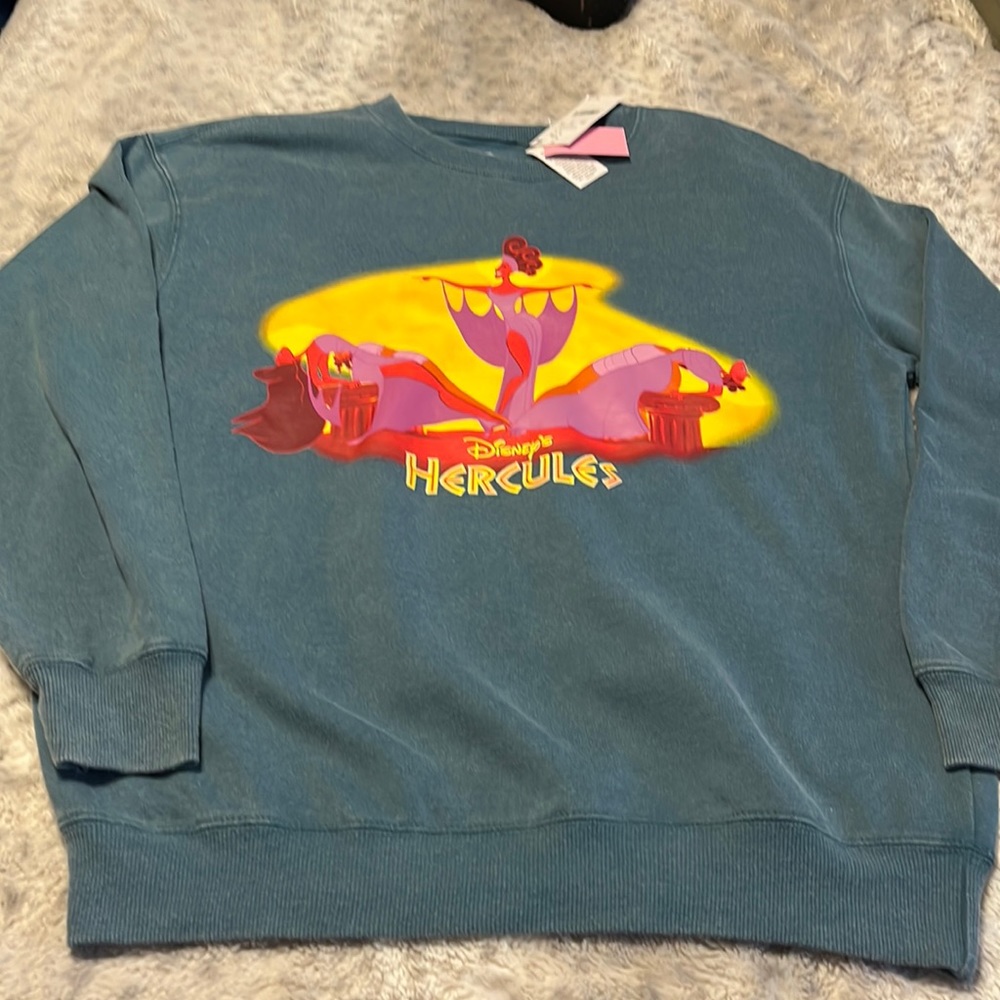 Hercules sweat shirt NWT Adult size Small